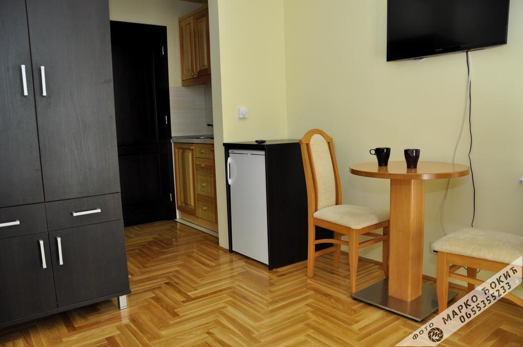 Apartmani Vidic 兹拉蒂博尔 外观 照片
