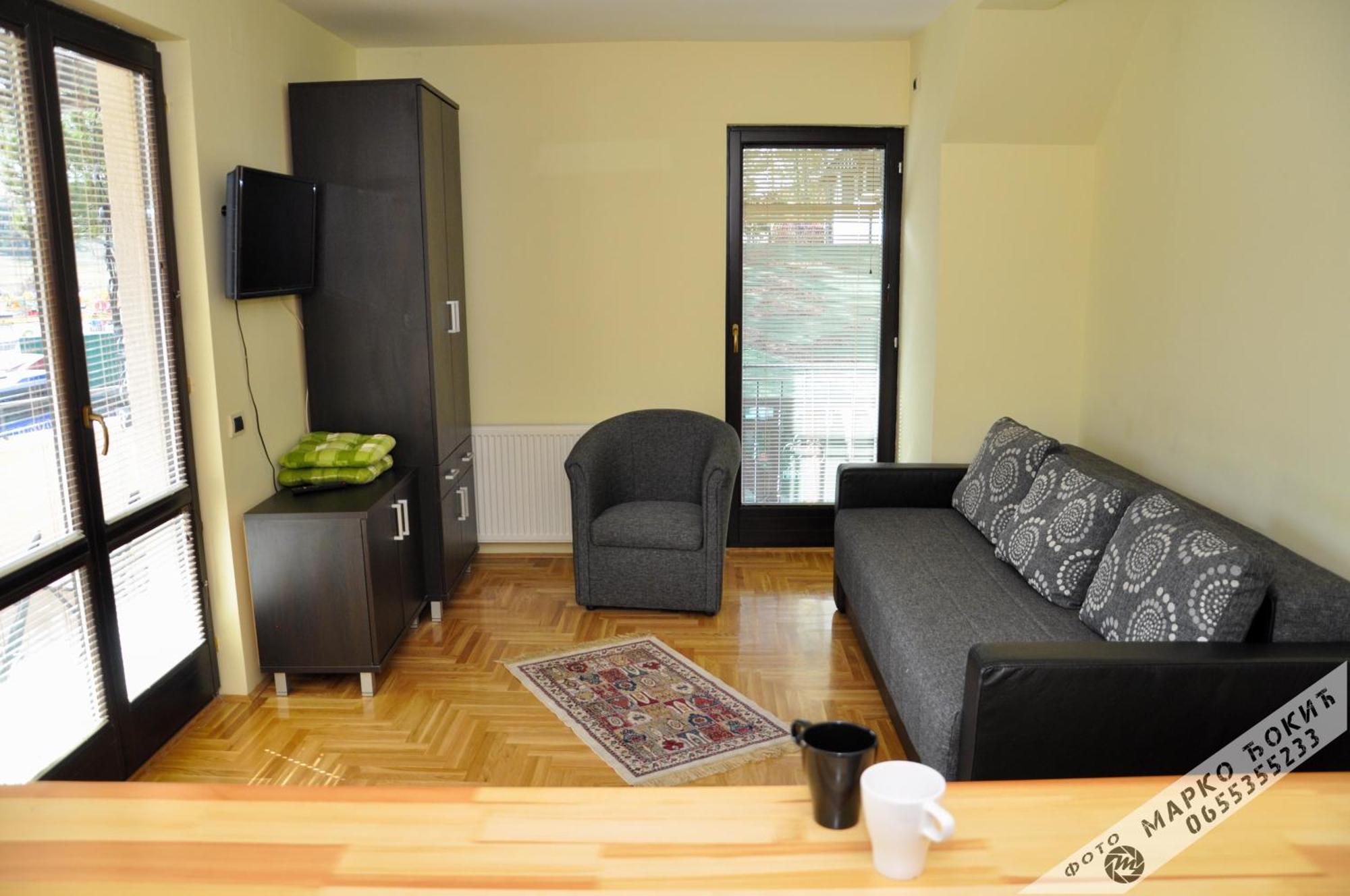 Apartmani Vidic 兹拉蒂博尔 外观 照片