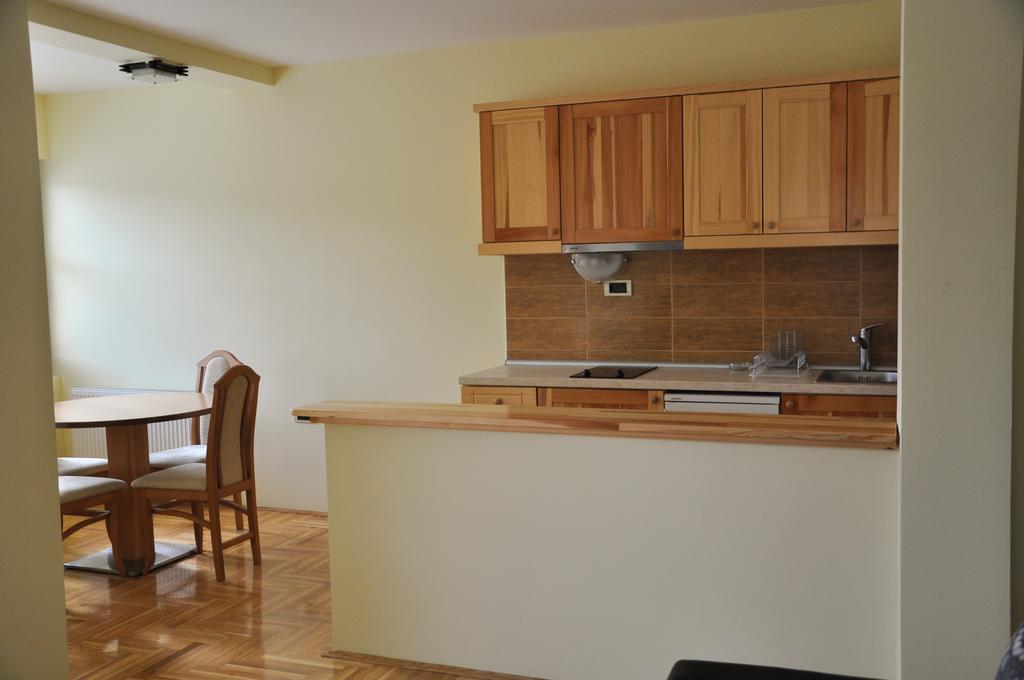 Apartmani Vidic 兹拉蒂博尔 外观 照片